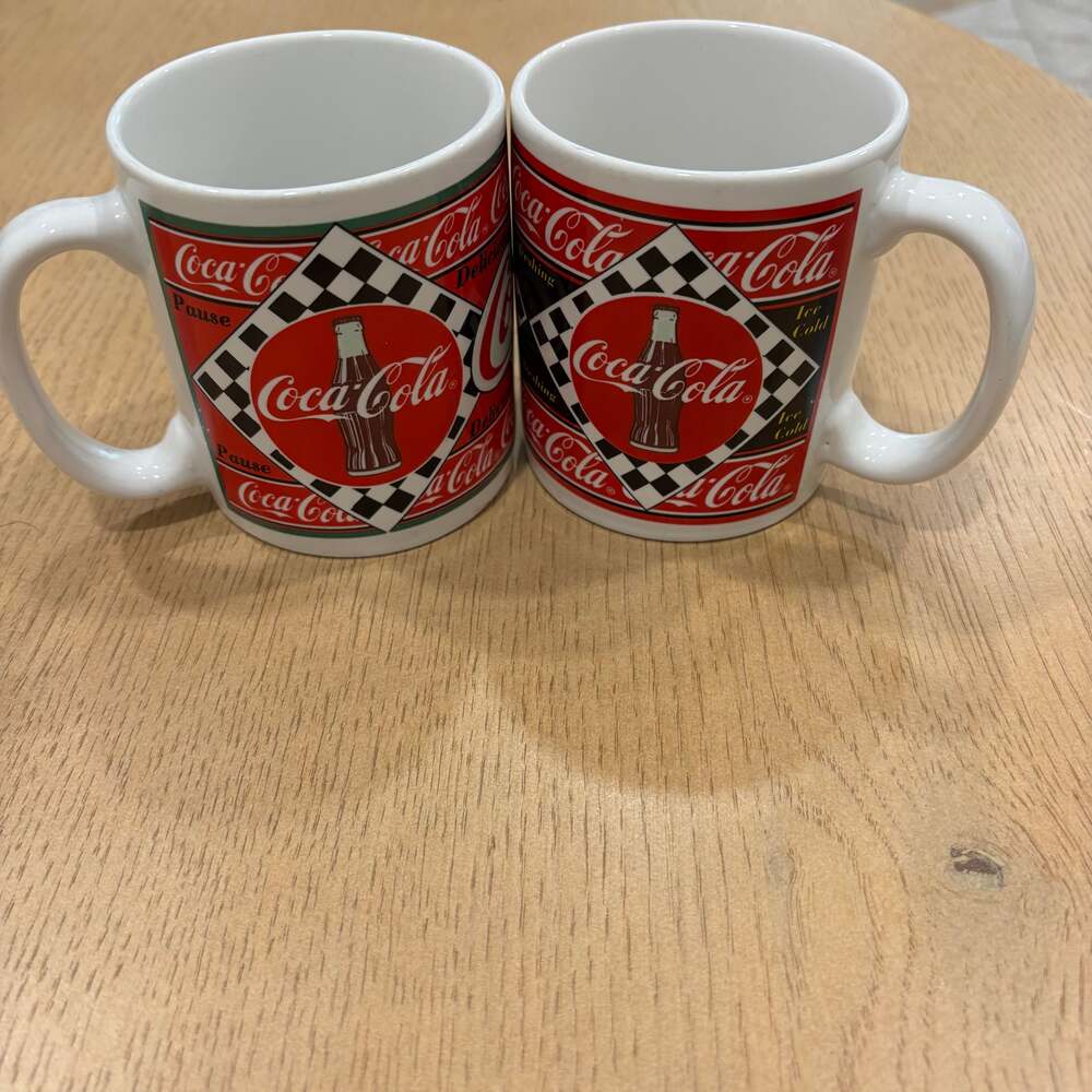 Vintage Coca Cola Set of Mugs